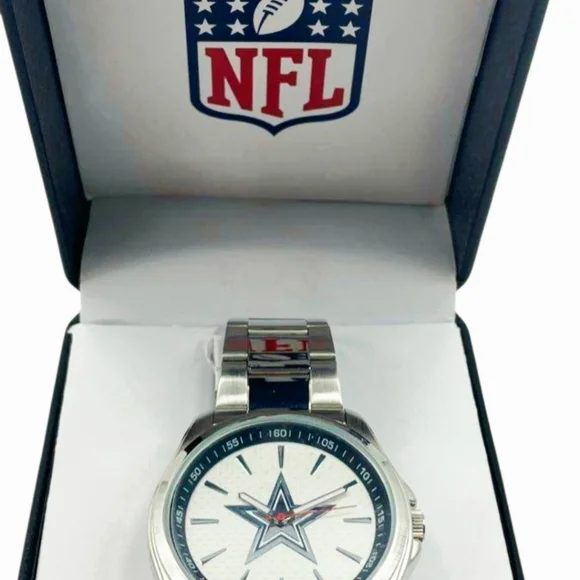 NEW *Dallas Cowboy Men's 3-Hand Analog Watch by Avon Dallas Logo in Padded Case